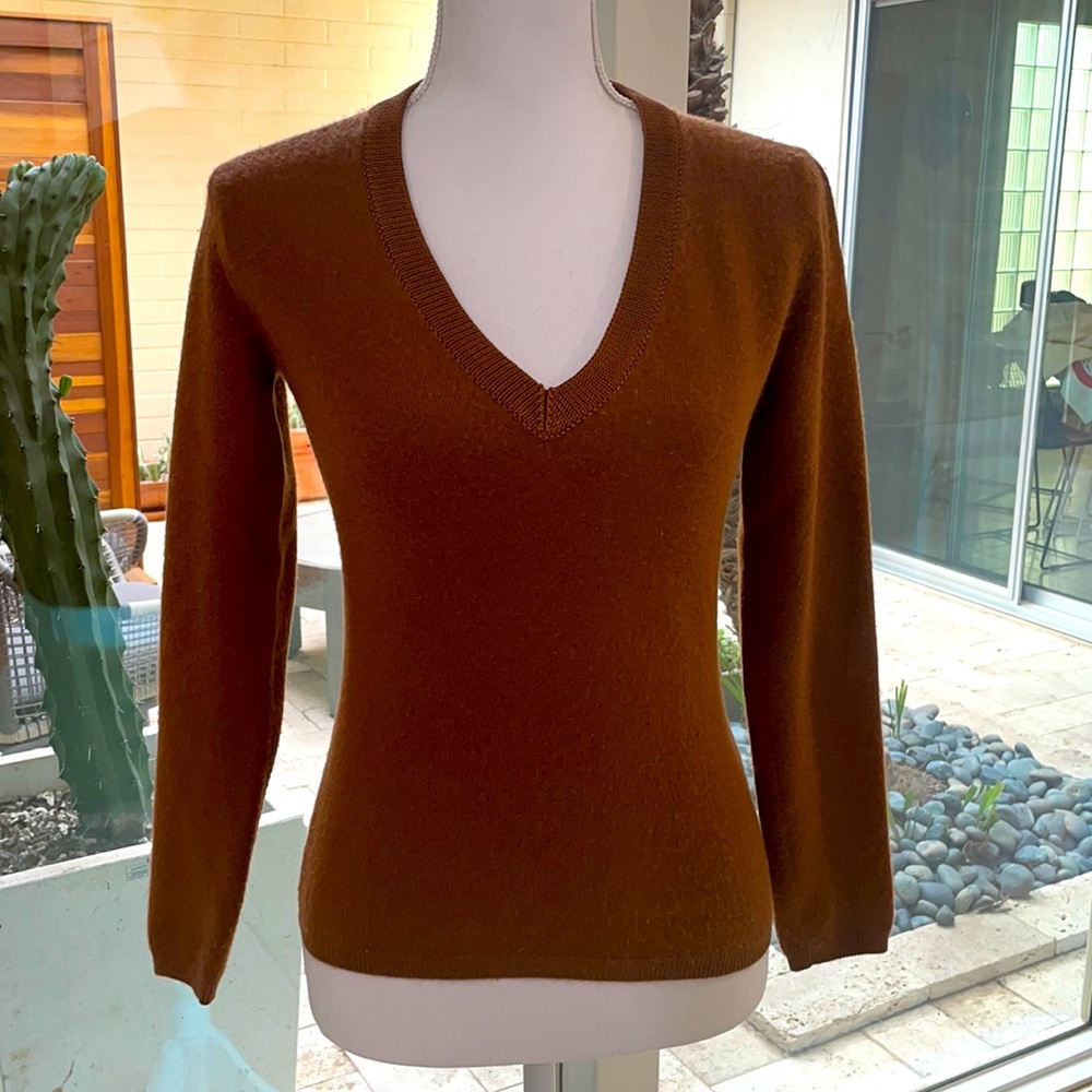 LORO PIANA Cashmere Rust Pullover Sweater